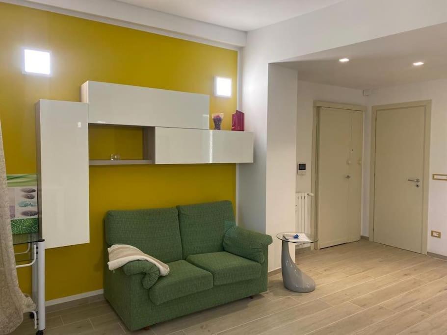 Casa Mare Apartment ลีวอร์โน ภายนอก รูปภาพ