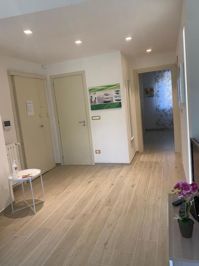 Casa Mare Apartment ลีวอร์โน ภายนอก รูปภาพ